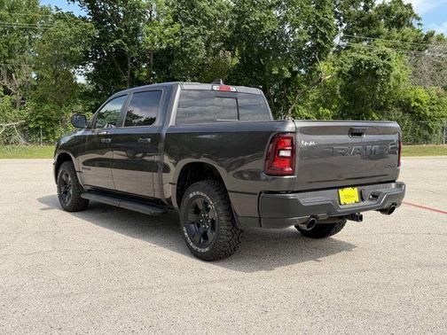2026 RAM 1500 Warlock Crew Cab 4x4 5'7' Box