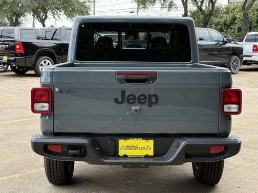2025 Jeep Gladiator Sport S