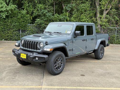 2025 Jeep Gladiator Sport S