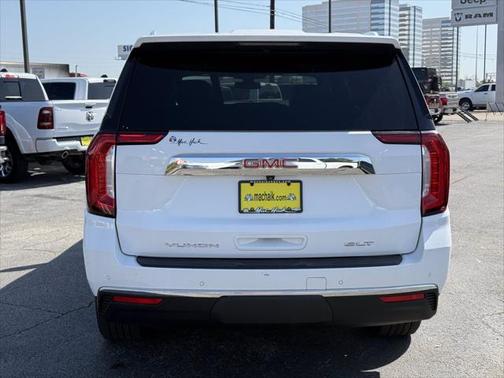 2021 GMC Yukon XL SLT