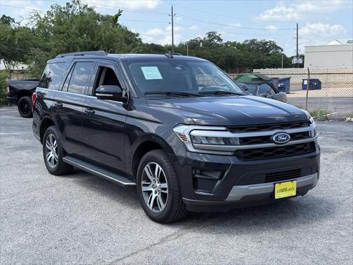 2023 Ford Expedition XLT