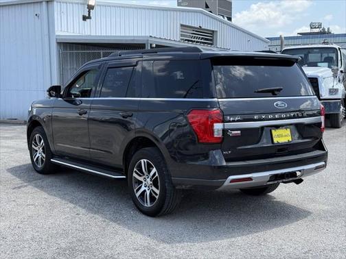 2023 Ford Expedition XLT