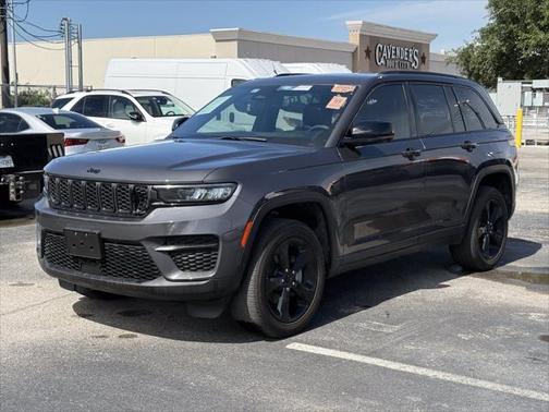 2023 Jeep Grand Cherokee Altitude