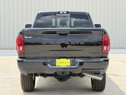 2025 RAM 2500 Lone Star Crew Cab 4x4 6'4' Box