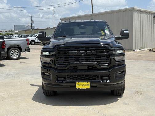 2025 RAM 2500 Lone Star Crew Cab 4x4 6'4' Box