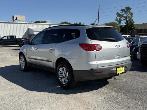 2012 Chevrolet Traverse LS