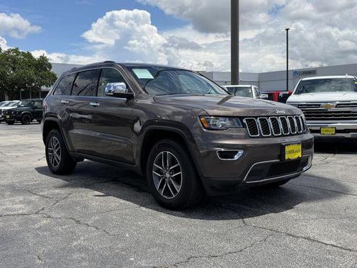 Walnut Brown Metallic Clearcoat 2018 Jeep Grand Cherokee Limited