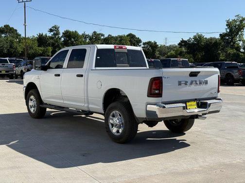 2025 RAM 2500 Tradesman Crew Cab 4x4 6'4' Box
