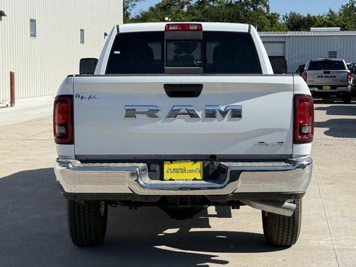 2025 RAM 2500 Tradesman Crew Cab 4x4 6'4' Box