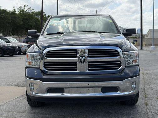Maximum Steel Metallic Clearcoat 2019 RAM 1500 Big Horn