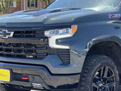 Cypress Gray 2025 Chevrolet Silverado 1500 LT Trail Boss