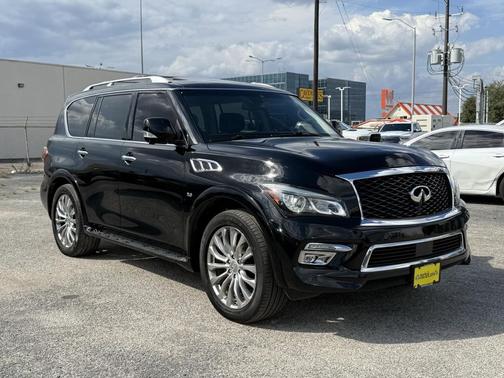 2017 INFINITI QX80 Base