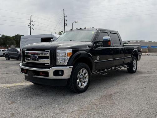Tuxedo Black Metallic 2015 Ford F-250 Lariat