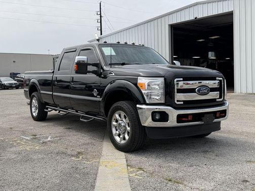 Tuxedo Black Metallic 2015 Ford F-250 Lariat