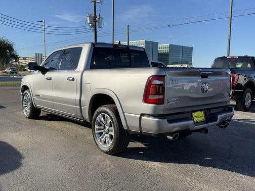 2022 RAM 1500 Longhorn
