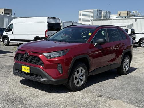 2021 Toyota RAV4 LE