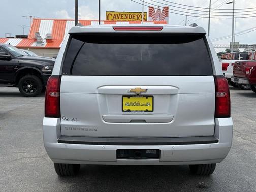 2019 Chevrolet Suburban LT