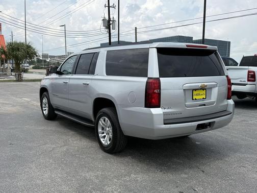 2019 Chevrolet Suburban LT