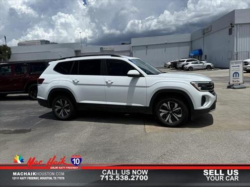 2024 Volkswagen Atlas 2.0T SE