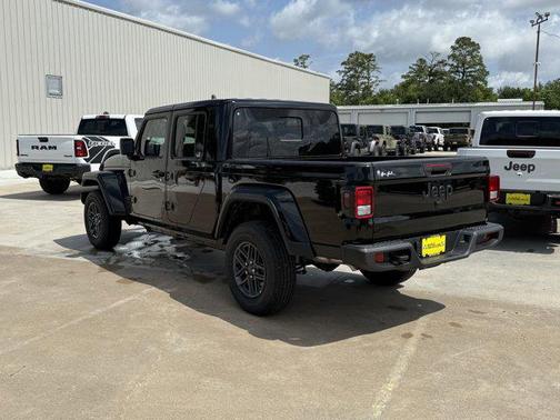 2025 Jeep Gladiator Sport S