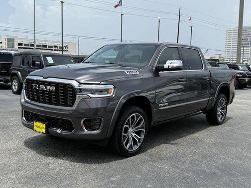2025 RAM 1500 ST