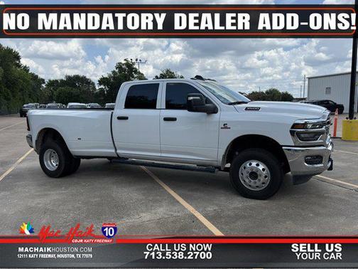 2025 RAM 3500 Tradesman Crew Cab 4x4 8' Box