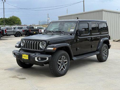 2025 Jeep Wrangler 4-Door Sahara 4x4