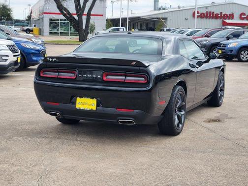 2022 Dodge Challenger GT