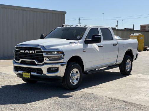 2025 RAM 2500 Tradesman Crew Cab 4x4 6'4' Box