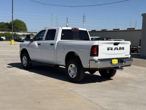 2025 RAM 2500 Tradesman Crew Cab 4x4 6'4' Box