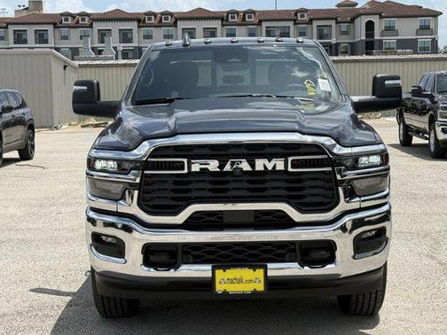 2025 RAM 2500 Tradesman Crew Cab 4x4 6'4' Box