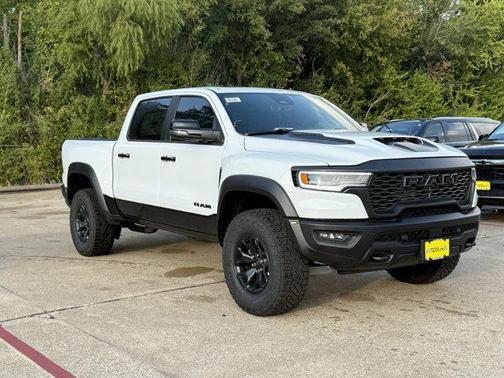 2026 RAM 1500 RHO Crew Cab 4x4 5'7' Box