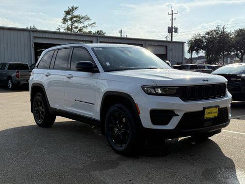 2025 Jeep Grand Cherokee Altitude