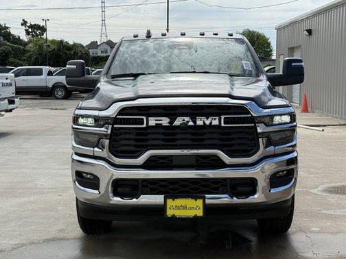2025 RAM 2500 Tradesman Crew Cab 4x4 6'4' Box