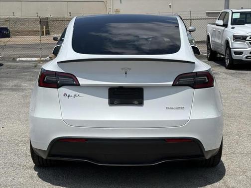 2023 Tesla Model Y Performance Dual Motor All-Wheel Drive