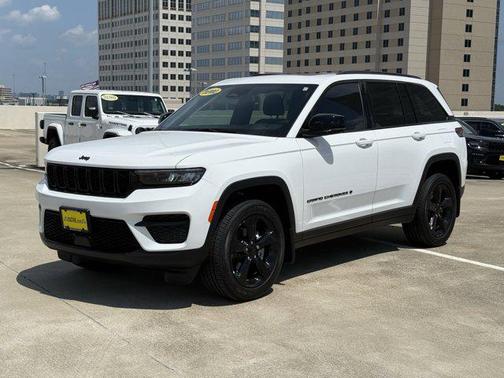 2025 Jeep Grand Cherokee Altitude
