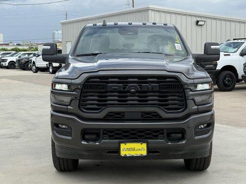 2025 RAM 2500 Lone Star Crew Cab 4x4 6'4' Box