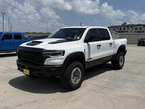 2025 RAM 1500 RHO Crew Cab 4x4 5'7' Box