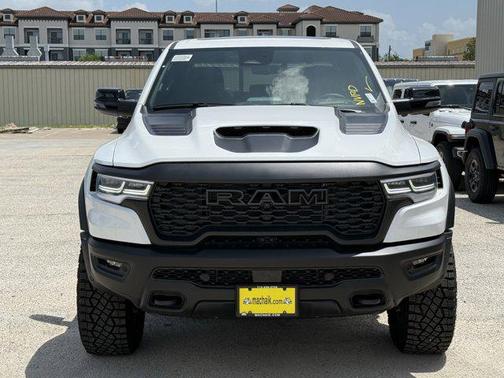 2025 RAM 1500 RHO Crew Cab 4x4 5'7' Box