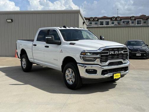 2025 RAM 2500 Lone Star Crew Cab 4x4 6'4' Box