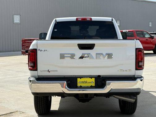 2025 RAM 2500 Lone Star Crew Cab 4x4 6'4' Box
