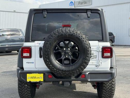 2025 Jeep Wrangler 4xe Willys