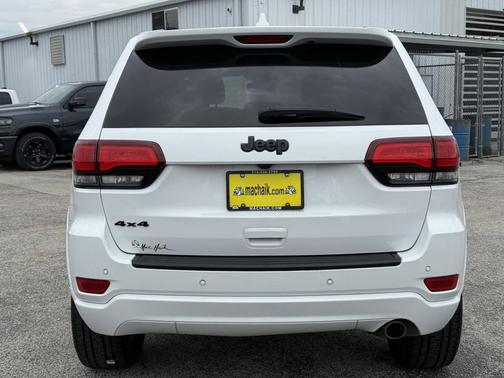 2018 Jeep Grand Cherokee Altitude