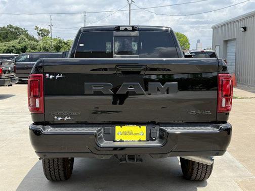 2025 RAM 2500 Laramie Crew Cab 4x4 6'4' Box