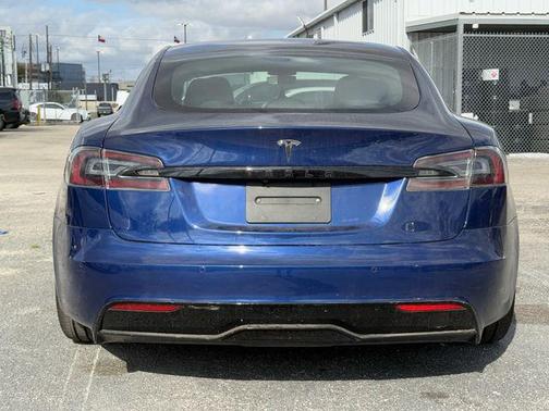2021 Tesla Model S Long Range