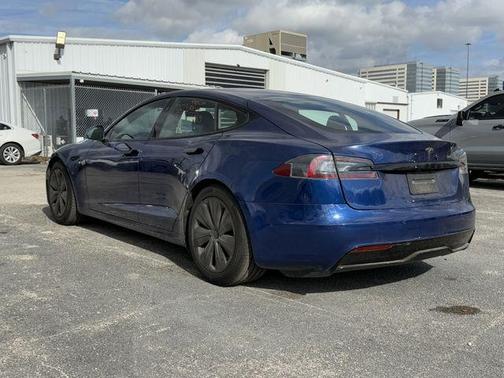 2021 Tesla Model S Long Range