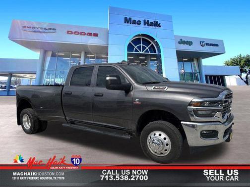 2025 RAM 3500 Tradesman Crew Cab 4x4 8' Box