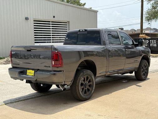 2025 RAM 2500 Laramie Crew Cab 4x4 6'4' Box