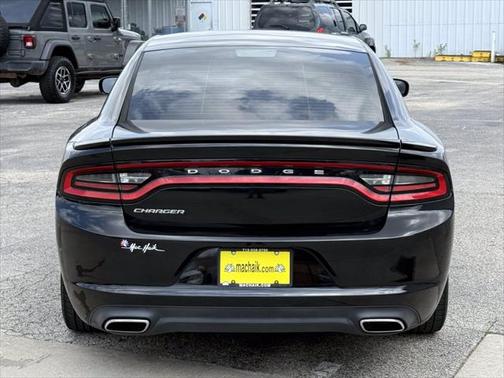 2016 Dodge Charger SE