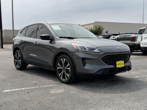 Carbonized Gray Metallic 2022 Ford Escape SE